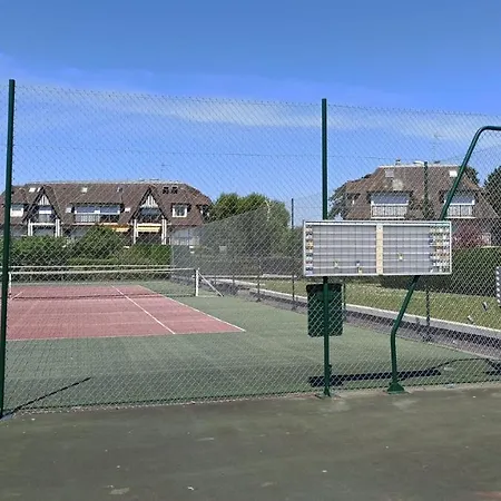 Escapade Marine à 'l'abri Côtier' Apartamento Deauville
